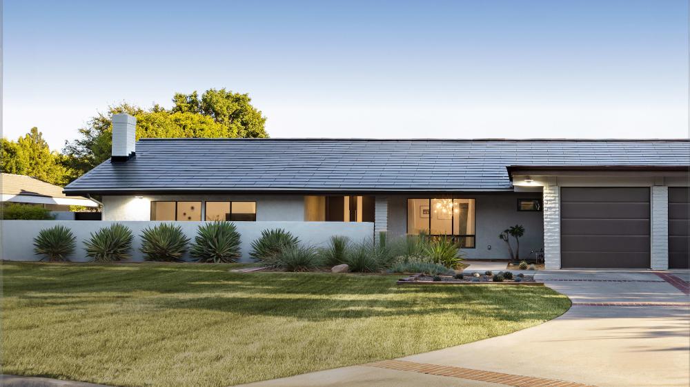 特斯拉Solar Roof家庭应用插画